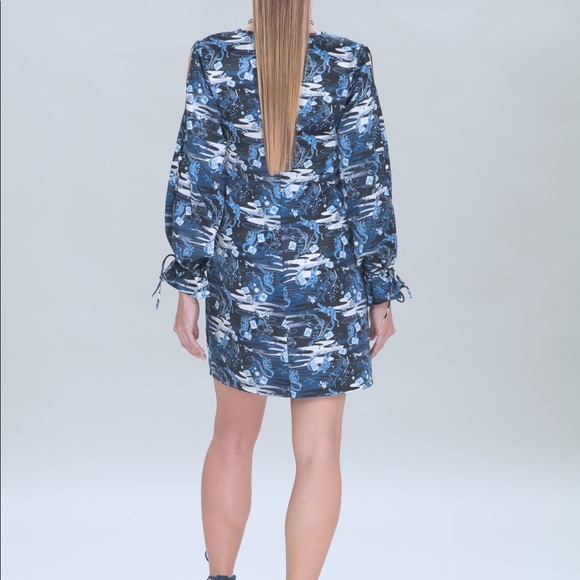 Chinoiserie Print Silk Mod Dress w/ Split Sleeves - Picture 2 of 5